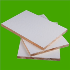 杉木芯生态板(暖白压花) 杉木芯生态板(暖白压花)